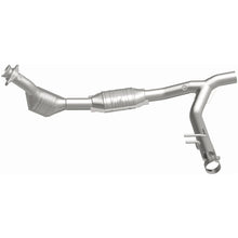 Load image into Gallery viewer, MagnaFlow CONV DF 99 F-150 5.4L V8 P/S 2WD
