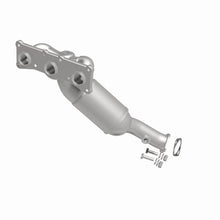 Load image into Gallery viewer, MagnaFlow California Converter Direct Fit 07-13 BMW 328i L6 3.0LGAS 3.75in Inlet 4in Outlet 2in Dia