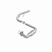 Load image into Gallery viewer, MagnaFlow Conv DF 02-06 Cadillac Escalade / 02-06 GM Yukon (Inc Denali) 6.0L D/S