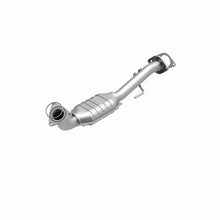 Load image into Gallery viewer, MagnaFlow Conv DF 02-06 Cadillac Escalade / 02-06 GM Yukon (Inc Denali) 6.0L P/S