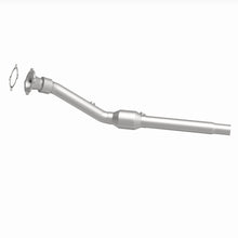 Load image into Gallery viewer, MagnaFlow Exhaust Products Catalytic Converter MagnaFlow Exhaust Products Magnaflow Standard Grade Direct-Fit Catalytic Converter 16426