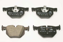 Load image into Gallery viewer, Brake Pad Set