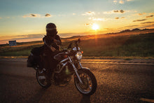 Load image into Gallery viewer, Kuryakyn Momentum Freeloader Duffle Kuryakyn