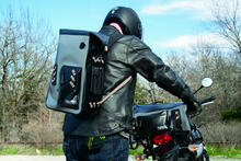 Load image into Gallery viewer, Kuryakyn Torke 25L Dry Backpack Kuryakyn