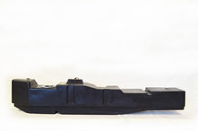Load image into Gallery viewer, Titan Fuel Tanks 99-07 Ford F-250/F-350 PowerStroke Crew Cab Long Bed 67 Gallon XXL Mid-Ship Tank Fuel Tanks Titan Fuel Tanks