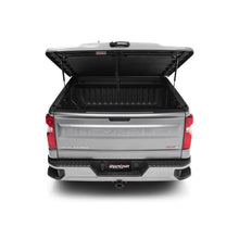 Load image into Gallery viewer, UnderCover 19-25 Chevrolet Silverado 1500 5.9ft Short Bed Elite LX Bed Cover (Painted)