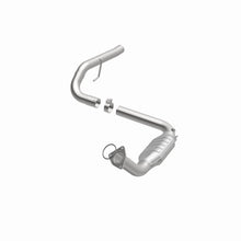 Load image into Gallery viewer, MagnaFlow Conv DF 02-06 Cadillac Escalade / 02-06 GM Yukon (Inc Denali) 6.0L D/S