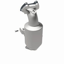 Load image into Gallery viewer, Magnaflow 14-16 Ram ProMaster 1500/2500/3500 V6 3.6L CARB Compliant DirectFit Catalytic Converter
