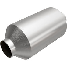 Load image into Gallery viewer, Magnaflow 2.25 CA Spun Universal Converter | 5582305