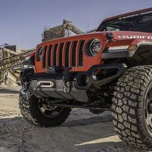 Load image into Gallery viewer, Rugged Ridge Venator Front Bumper 18-20 Jeep Wrangler JL/JT Rugged Ridge