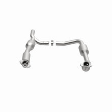 Load image into Gallery viewer, MagnaFlow Conv Direct Fit 2008+ Ford E-150 4.6L | 5481640