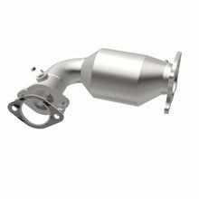 Load image into Gallery viewer, MagnaFlow Exhaust Products Catalytic Converter MagnaFlow Exhaust Products Magnaflow OEM Grade Direct-Fit Catalytic Converter 21-822