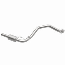 Load image into Gallery viewer, Magnaflow Catalytic Converter Direct Fit MagnaFlow 2009 Chevrolet Express 4500 V8 6.0L Left Underbody Catalytic Converter