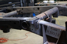 Load image into Gallery viewer, Rust Buster 11-18 Chevy Silverado 2500HD/3500HD Center Bed Mount - Left | RB7828L