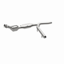 Load image into Gallery viewer, MagnaFlow Conv DF 01-04 Ford F-150 4.2L 2wd