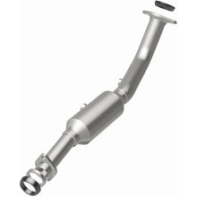 Load image into Gallery viewer, MagnaFlow Direct Fit Converter 03-11 Honda Element 2.4L Underbody