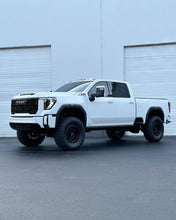 Load image into Gallery viewer, Cognito 20-24 Chevy/GMC Silv/Sierra 2500/3500 HD 2WD/4WD 4in Perf Lift Kit w/ Fox PSRR 2.0 Shocks Lift Kits Cognito