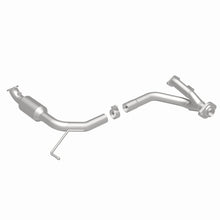 Load image into Gallery viewer, MagnaFlow Conv DF 05-09 Toyota Tacoma 4.0L D/S Rear (49 State)
