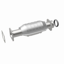 Load image into Gallery viewer, MagnaFlow Exhaust Products Catalytic Converter MagnaFlow Exhaust Products Magnaflow HM Grade Direct-Fit Catalytic Converter 22832