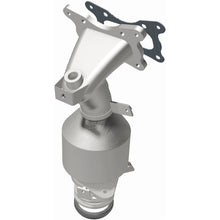 Load image into Gallery viewer, MagnaFlow 10-11 Honda CR-V California Catalytic Converter Direct Fit