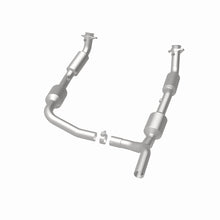 Load image into Gallery viewer, MagnaFlow Conv Direct Fit 2008+ Ford E-150 4.6L | 5481640
