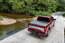 Load image into Gallery viewer, UnderCover 14-18 Chevy Silverado (19 Legacy) 5.8ft SE Bed Cover - Black Textured Bed Covers - Hinged Undercover