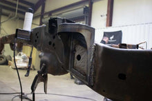 Load image into Gallery viewer, Rustbuster Rear Cab Mount Left Side | RB7019L