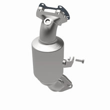Load image into Gallery viewer, Magnaflow 14-16 Ram ProMaster 1500/2500/3500 V6 3.6L CARB Compliant DirectFit Catalytic Converter
