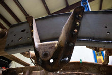 Load image into Gallery viewer, Rustbuster Leaf Spring Right Side | RB7817R
