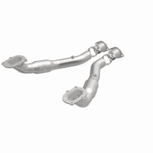 Load image into Gallery viewer, MagnaFlow Exhaust Products Catalytic Converter MagnaFlow Exhaust Products Magnaflow OEM Grade Direct-Fit Catalytic Converter 23-053