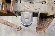 Load image into Gallery viewer, Rustbuster Middle Body Mount | RB7728