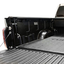 Load image into Gallery viewer, Westin 22-26 Toyota Tundra 5ft 5in. (66in.) Bed Electric Retractable Tonneau Cover - Black