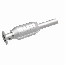 Load image into Gallery viewer, MagnaFlow Exhaust Products Catalytic Converter MagnaFlow Exhaust Products Magnaflow Standard Grade Direct-Fit Catalytic Converter 22917