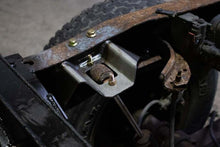 Load image into Gallery viewer, Rustbuster Rear Shock Mount Right Side | RB7617R