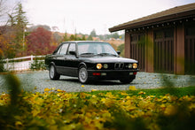 Load image into Gallery viewer, CSF BMW E28 M5 (US and Euro) / E24 M635CSi / E24 M6 High-Performance Radiator CSF