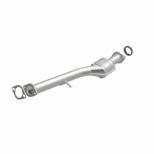 Load image into Gallery viewer, Magnaflow Conv DF 2006-2007 Subaru Impreza 2.5L