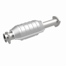 Load image into Gallery viewer, MagnaFlow Exhaust Products Catalytic Converter MagnaFlow Exhaust Products Magnaflow Standard Grade Direct-Fit Catalytic Converter 22834