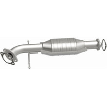 Load image into Gallery viewer, MagnaFlow Conv DF 02-05 Sedona 3.5L Rear