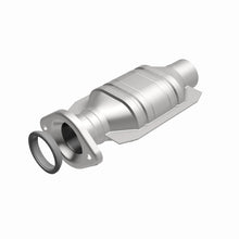 Load image into Gallery viewer, MagnaFlow Conv DF 01-03 Highlander underbody | 93268