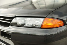 Load image into Gallery viewer, GReddy Garage 89-94 Nissan Skyline GT-R R32 N1 Type Headlights | 44881202