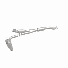 Load image into Gallery viewer, MagnaFlow 2002 Dodge Ram 1500 5.9L California Grade CARB Compliant Direct-Fit Catalytic Converter