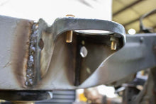 Load image into Gallery viewer, Rust Buster 95-04 Toyota Tocoma Front Cab Mount - RIde Side | RB7122