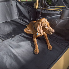 Load image into Gallery viewer, Rugged Ridge C3 Cargo Cover W/O Subwoofer 07-18 Jeep Wrangler JKU 4 Door Rugged Ridge