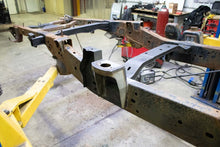 Load image into Gallery viewer, Rust Buster 09-14 Ford F150 Single Cab Rear Cab Mount | RB7033