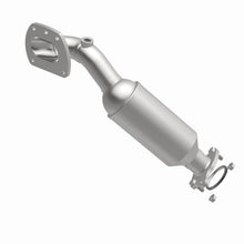 Load image into Gallery viewer, MagnaFlow Exhaust Products Catalytic Converter with Integrated Exhaust Manifold MagnaFlow Exhaust Products Catalytic Converter with Integrated Exhaust Manifold 22-212