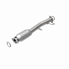 Load image into Gallery viewer, MagnaFlow Exhaust Products Catalytic Converter MagnaFlow Exhaust Products Magnaflow HM Grade Direct-Fit Catalytic Converter 93134