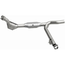 Load image into Gallery viewer, MagnaFlow Conv DF 99-00 F-150 4.2L V6 2WD P/
