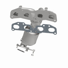 Load image into Gallery viewer, MagnaFlow Conv DF 08-13 Nissan Rogue 2.5L CA