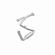 Load image into Gallery viewer, Magnaflow Conv DF 2004 Liberty D/S frt