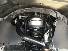 Load image into Gallery viewer, Tuff Country 05-23 Toyota Tacoma 4x4 & PreRunner 4in Lift Kit (Excludes TRD Pro) SX8000 Shocks Lift Kits Tuff Country